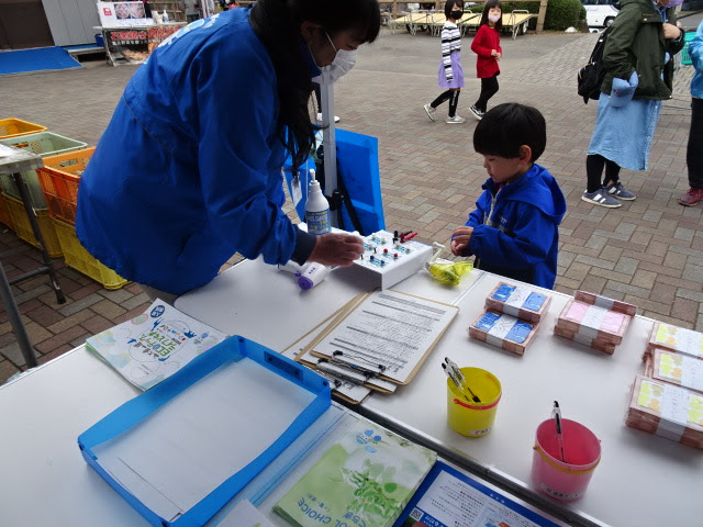 鹿沼市花木センターでcool Choiceとちぎを啓発しました スタッフブログ 活動レポート 栃木県地球温暖化防止活動推進センター