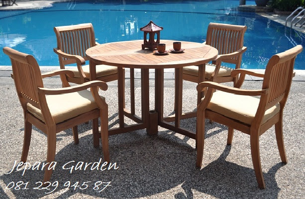 Meja Makan Outdoor 4 Kursi Jati jeparagarden com Meja Makan Outdoor 4 Kursi Jati jeparagarden com