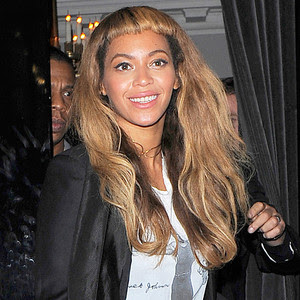 Beyoncé Shows Off New Hairstyle and Killer Figure During ...