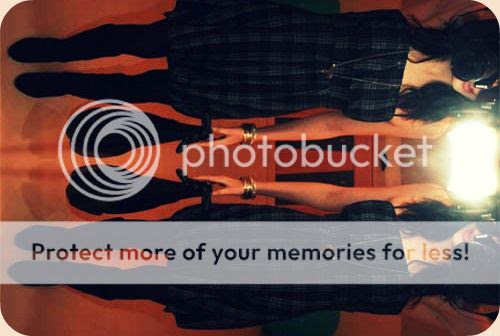 http://i402.photobucket.com/albums/pp103/Sushiina/Daily/outfit-2.jpg
