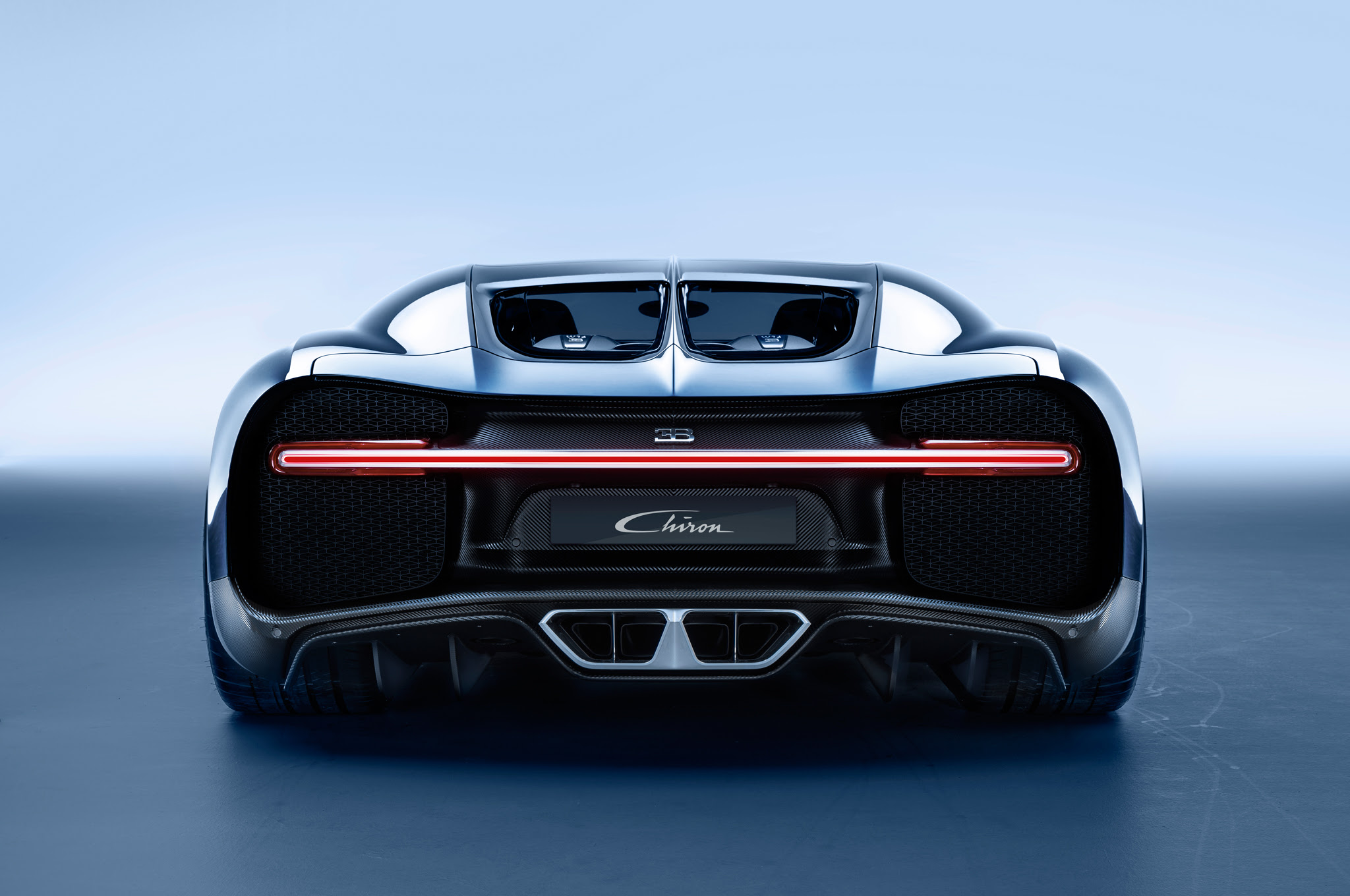 2017 Bugatti Chiron rear end