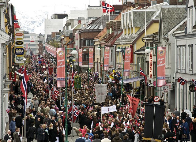 Enthusiastic crowds