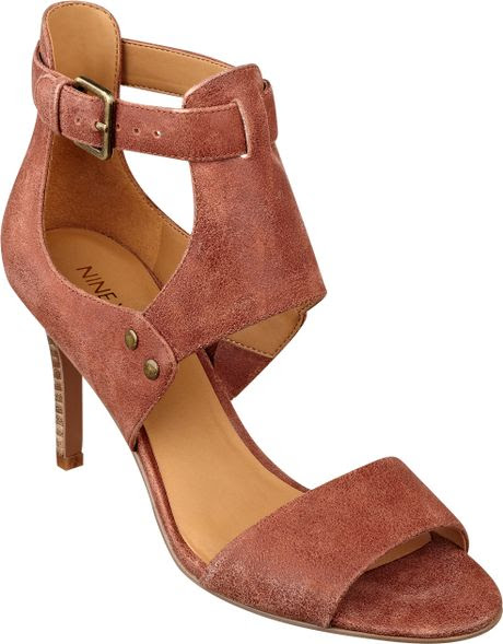 Nine West Izzywizzy Open Toe Sandals in Brown (COGNAC LEATHER)