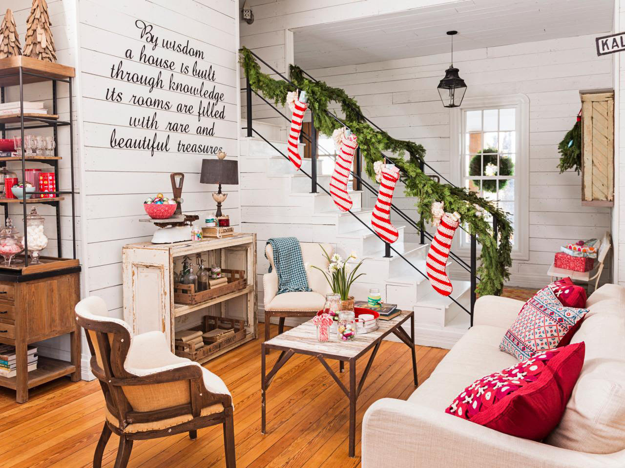 40 Fantastic Living Room Christmas Decoration Ideas All About