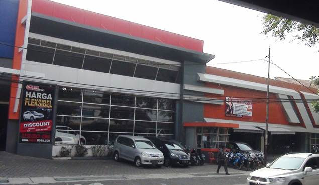 OMEGA MOTOR SHOWROOM MOBIL  BEKAS  BANDUNG KREDIT  MOBIL 