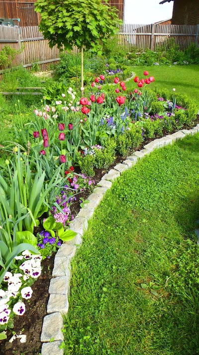 Spring Garden Design Ideas