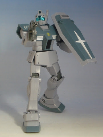 ５１３ Hgucジム ホワイト ディンゴ隊仕様 かつてg 01格納庫だったもの