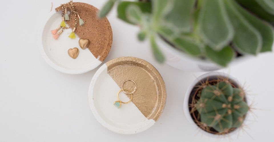 12 IKEA Hacks to Try in 2018 - jewellery dish