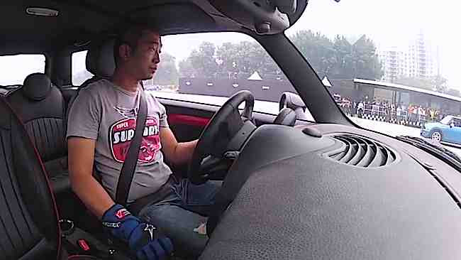 Chinese Are Superior in Parallel Parking