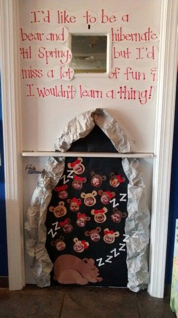Learn how to choose a color for your living room, select and arrange furniture, choose the right carpeting, and add the right decorative elements. Awesome Classroom Decorations for Winter & Christmas