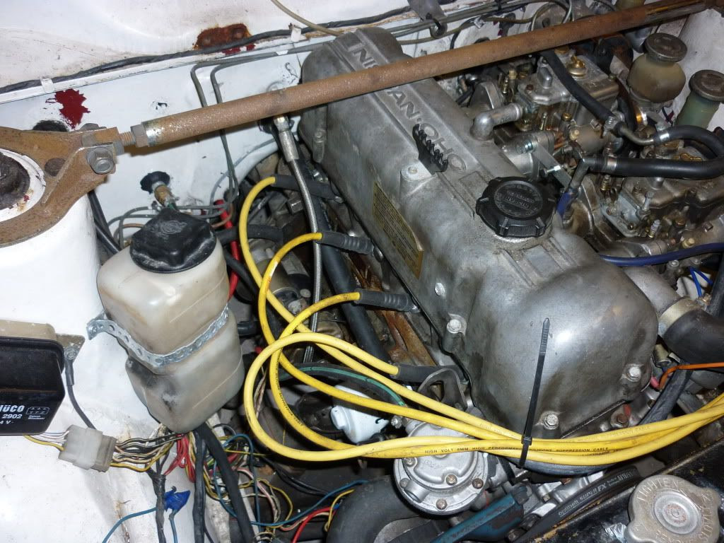 datsun18001.jpg datsun 1800 3