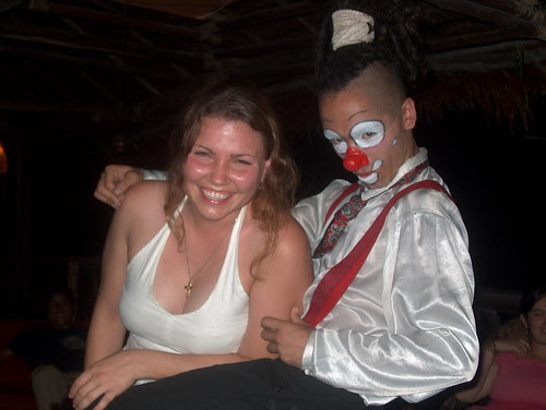 Lucy & a Rasta clown Cebolla