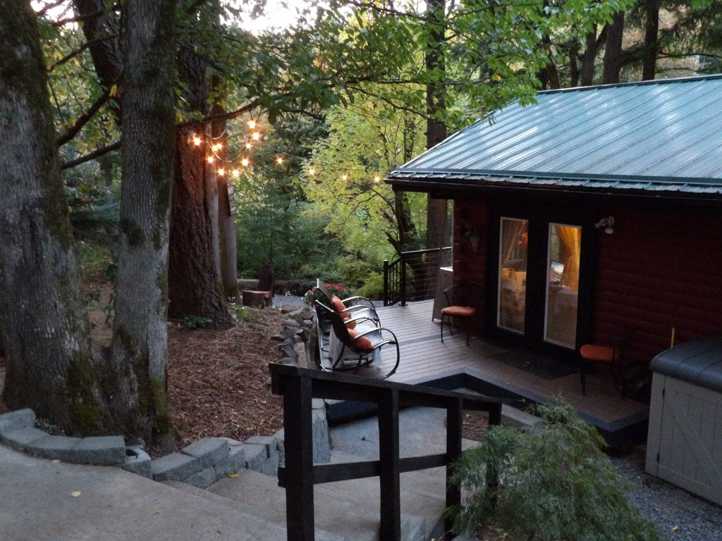 Hood River Cabin