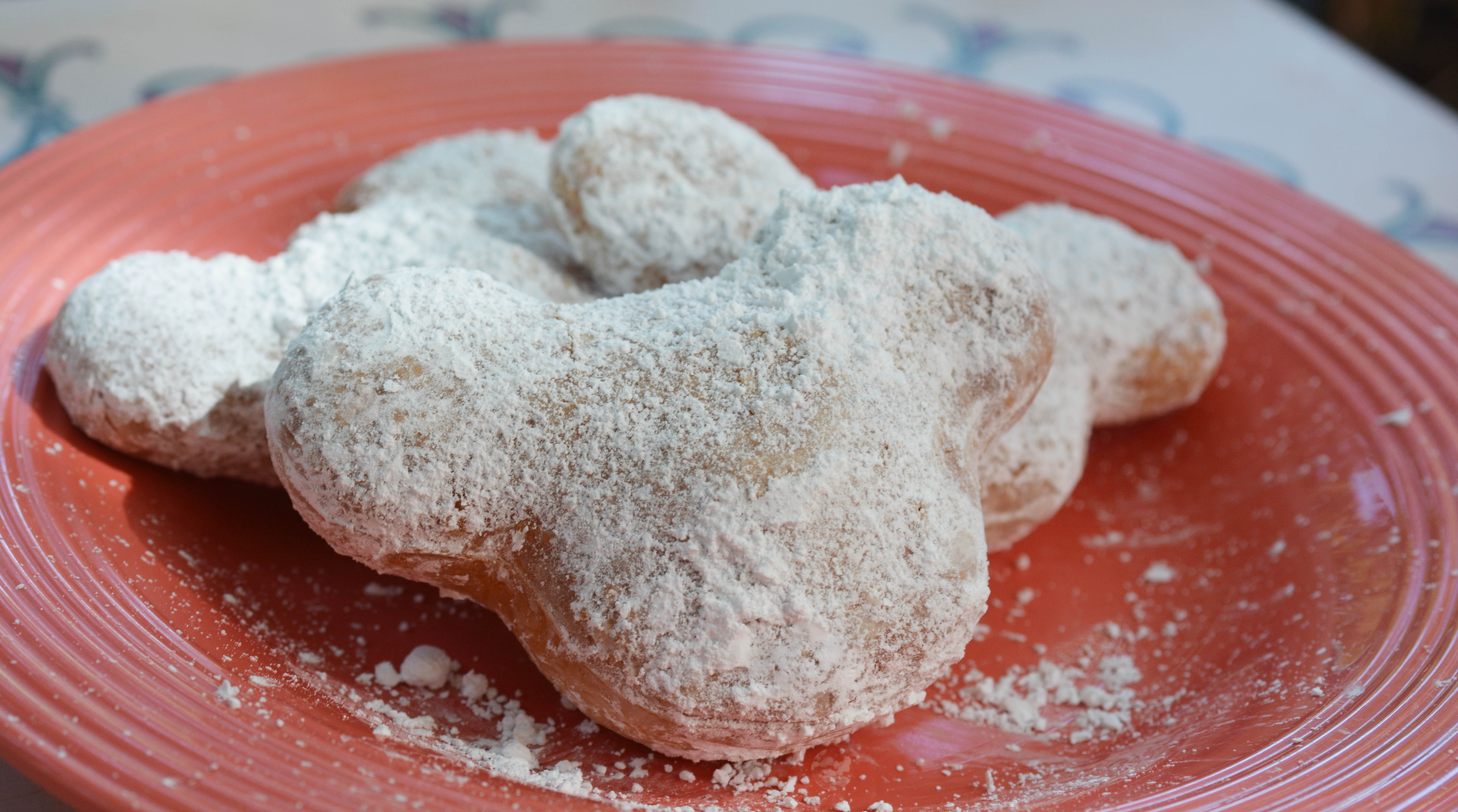 5 Under $5: Disneyland Park Snacks