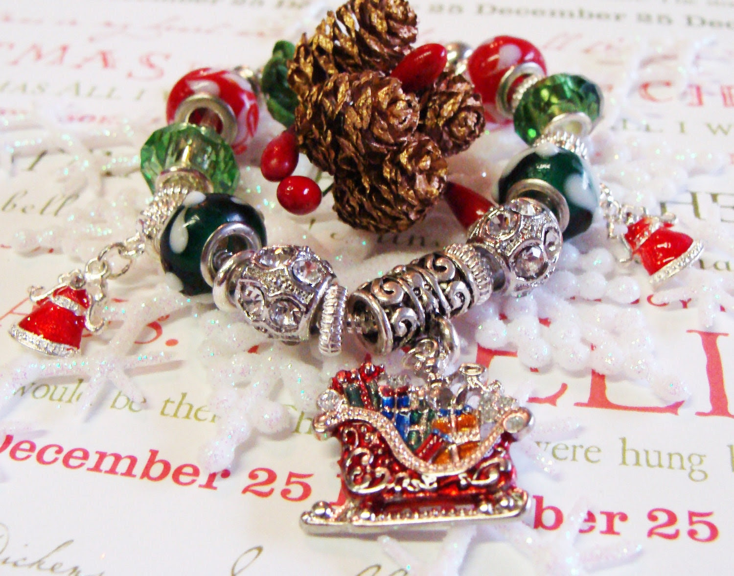Christmas Red and Green Pandora Style Bracelet with Faceted Crystals and Rhinestones