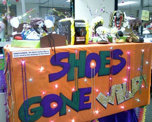 The Zappos Family â âMardi Gras Parade Float CLT Scheduling 2008 ...