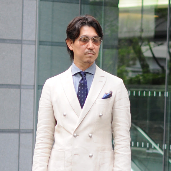 シャツの着こなし コーディネート Ozie オフホワイトのダブル
