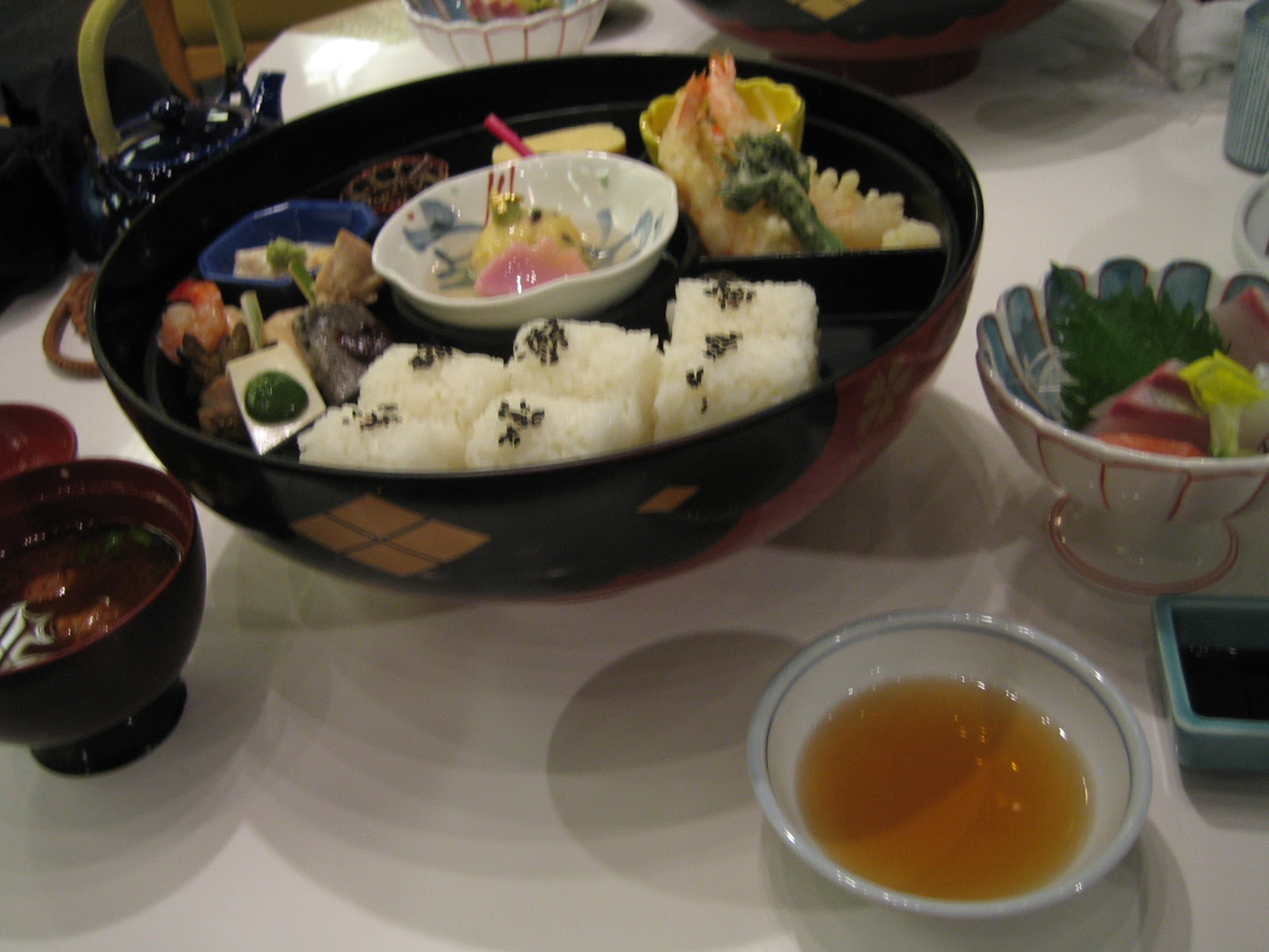 金閣寺周辺のランチは和食が絶品 鹿苑寺観光を楽しんだ後は食も楽しむ Jptrp Com