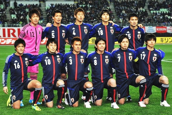 日本代表ユニフォーム Japan 12 13年 絆の一本線モデル Football Shirts Voltage Com サッカー各国代表 クラブユニフォーム