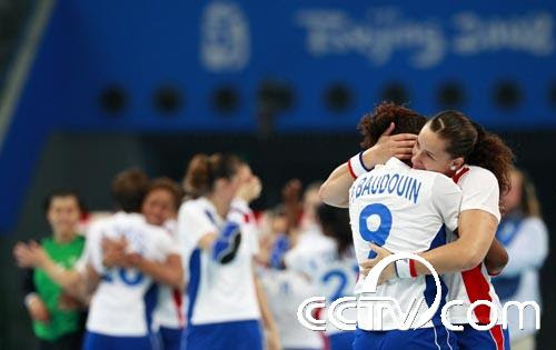 手球女子5 8名排名赛 法国胜罗马尼亚 组图 Cctv Com 上央视网看奥运会