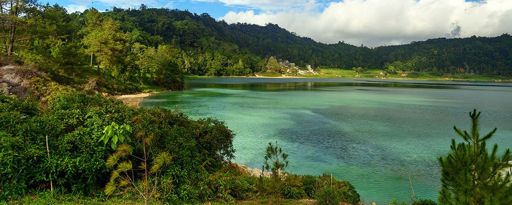 在美娜多不出海 你还有别的玩法吗 去它们的市场感受重口味 火山