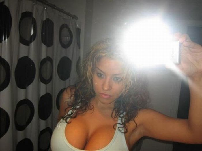 Hot Facebook Girls (100 pics)