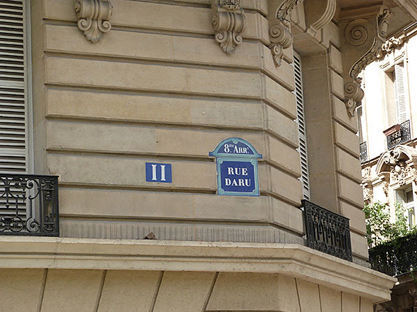 la rue daru