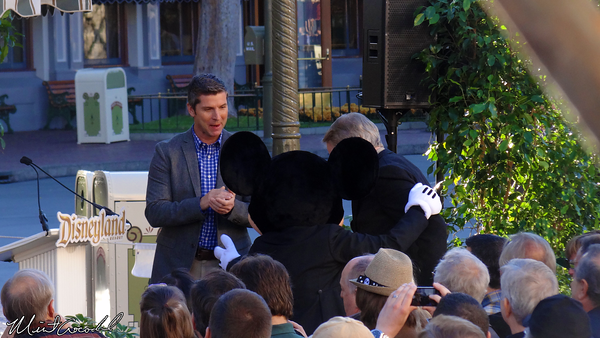 Disneyland Resort, Disneyland, Main Street, Tony Baxter, Window, Dedication, Ceremony