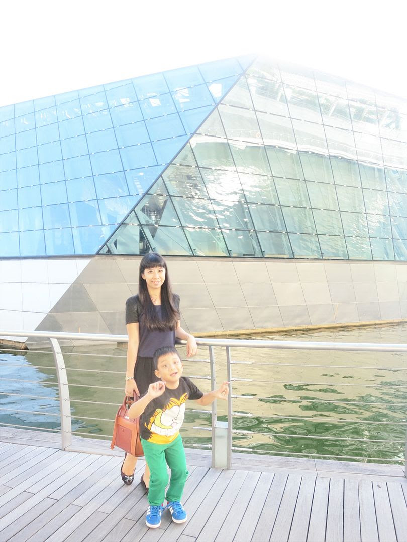  photo LVbythewaterfront_zps2136fb0d.jpg
