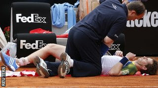 Murray had treatment during his match against Granollers but retired after the second set Murray had treatment during his match against Granollers but retired after the second set