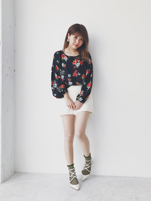 着回すコーデがとっても参考になる田中里奈ファッションまとめ Marieen マリエ 簡単におしゃれになりたい ママと大人女子のお呼ばれファッション メディア