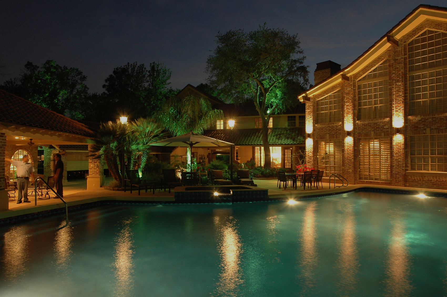 Commercial and Outdoor Home Lighting  Robert Huff