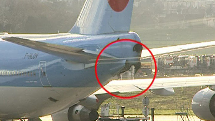 Tail strike