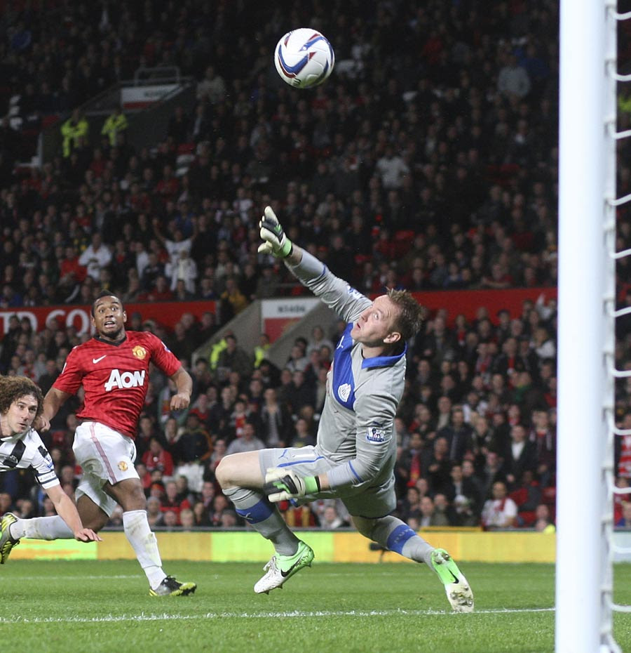 Anderson sees his shot saved by Robert Elliott