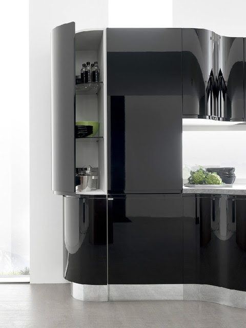 Italian Kitchen Cabinet Organization and Close up Images Italian Kitchen Cabinet Organization and Close up Images