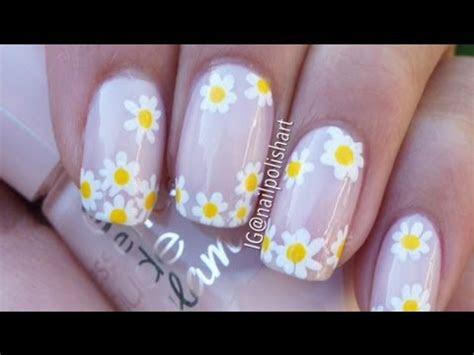 easy daisy nail art tutorial youtube