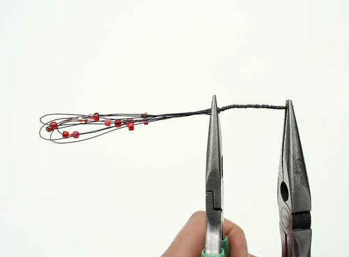 How to use pliers