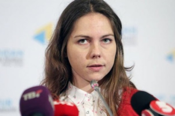 Семья Савченко рвется к корыту: Сестра налетчицы баллотируется в Раду  