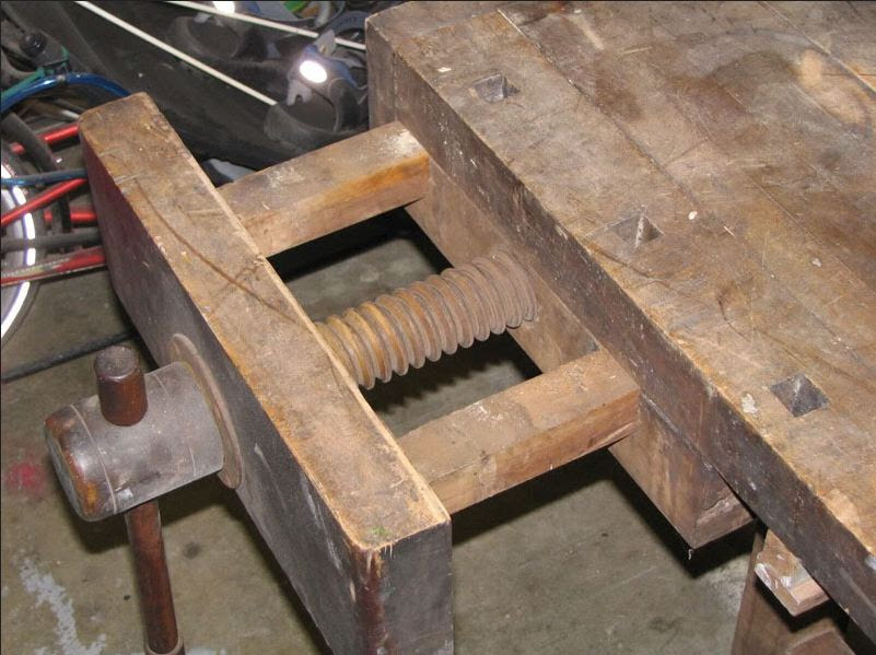 design - Front and Leg vise - Woodworking Stack Exchange