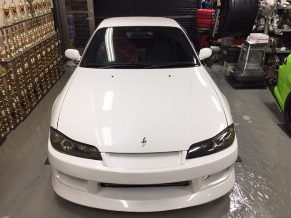 コンプリート中古車 S15 シルビア ご成約 八王子の自動車板金 塗装ならprofessor Auto Service