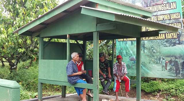 Bertukar Pengalaman di Pos Kamling