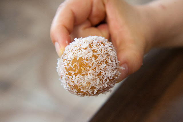 Coconut jamun, Al Naimat