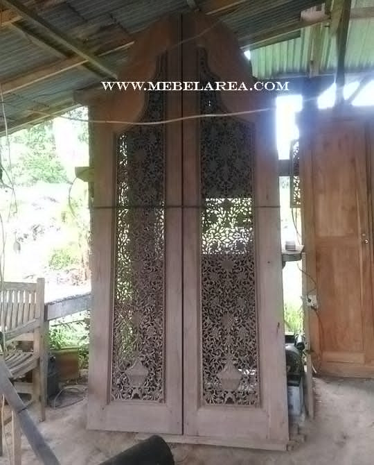 Model Pintu  Jati  Ukiran  Bunga Mawar Jawa Klasik