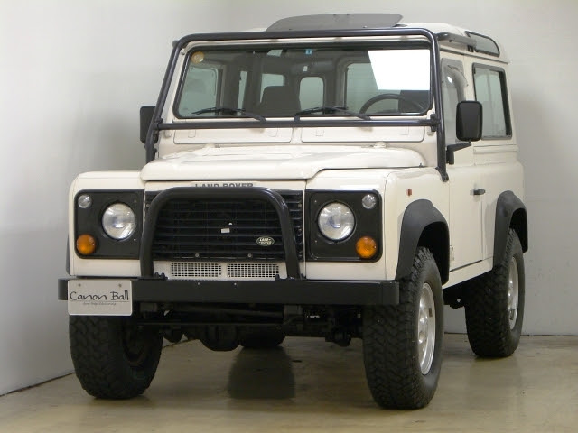 ディフェンダー 中古車詳細 ランドローバー専門店 中古車販売 キャノンボール 埼玉 16号線沿い ９０ 限定モデル サンルーフ 左ハンドル ｃｄコンポ