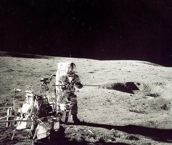 火星地表的 人面石 为何会哭泣 它到底是如何形成的