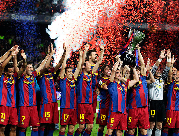 Barcelona E Coroado Tricampeao Espanhol Oficialmente Globoesporte Com