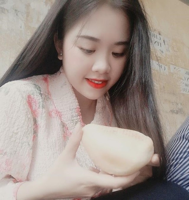 Dù mắc căn bệnh quái ác, Hương Lan vẫn sống lạc quan, vui vẻ. Ảnh: NVCC.
