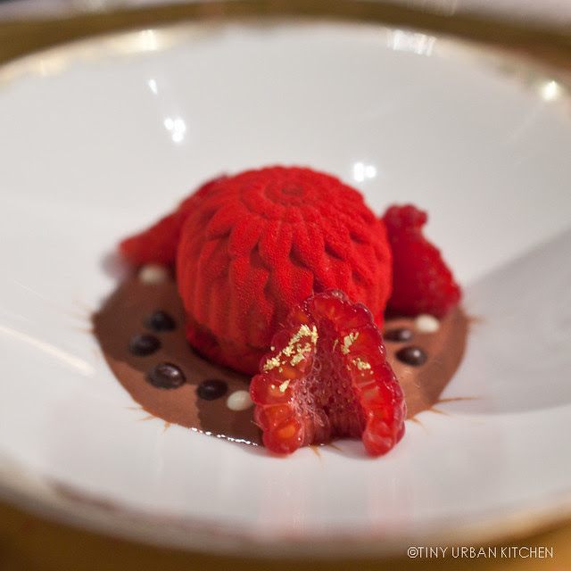 Le Caramel Caramel parfait, hazelnut marjolaine, chocolate sauce