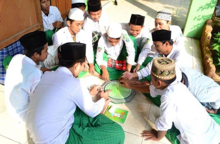 1000+ Kata Kata Santri Bijak / Keren / Lucu / Gaul 