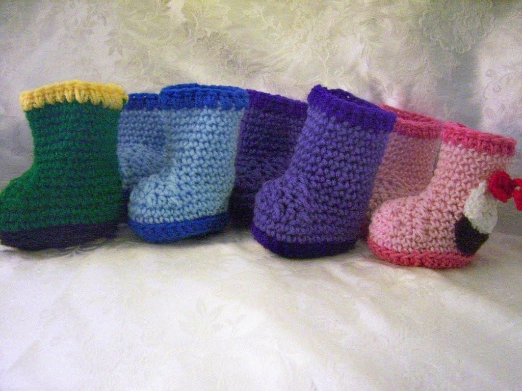 Free Pattern Crocheted Baby Booties: Crochet a Pair for Little
